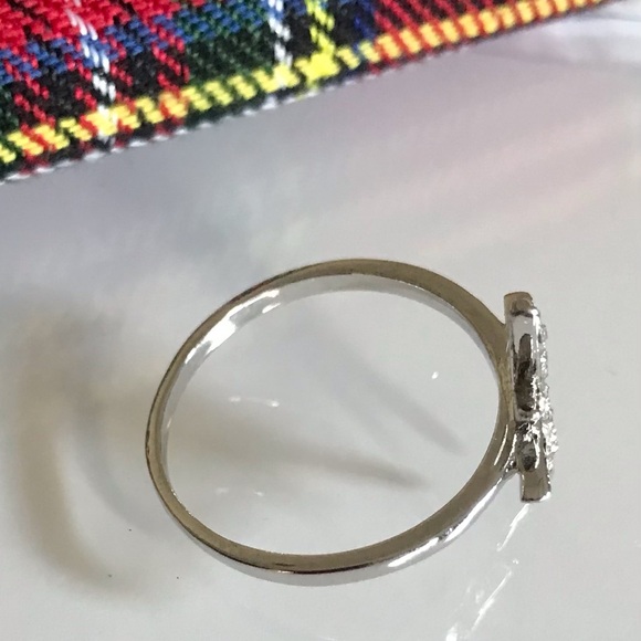 Ladies ring - Picture 2 of 2